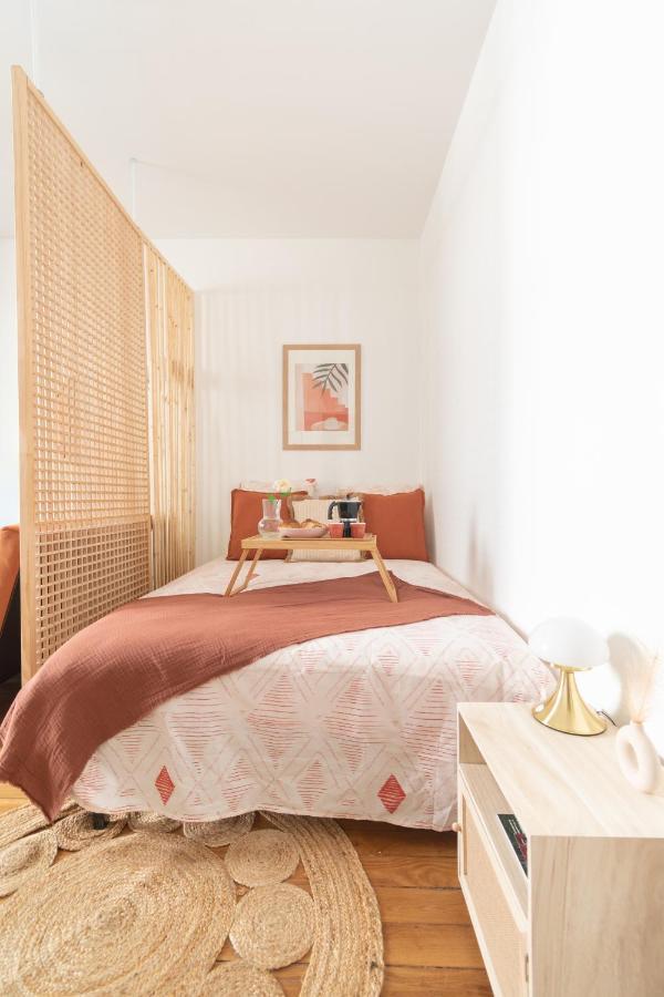 Cosy Et Comfort Studio Equipe A Clichy 5 Min Metro Kültér fotó