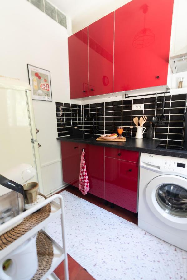 Cosy Et Comfort Studio Equipe A Clichy 5 Min Metro Kültér fotó