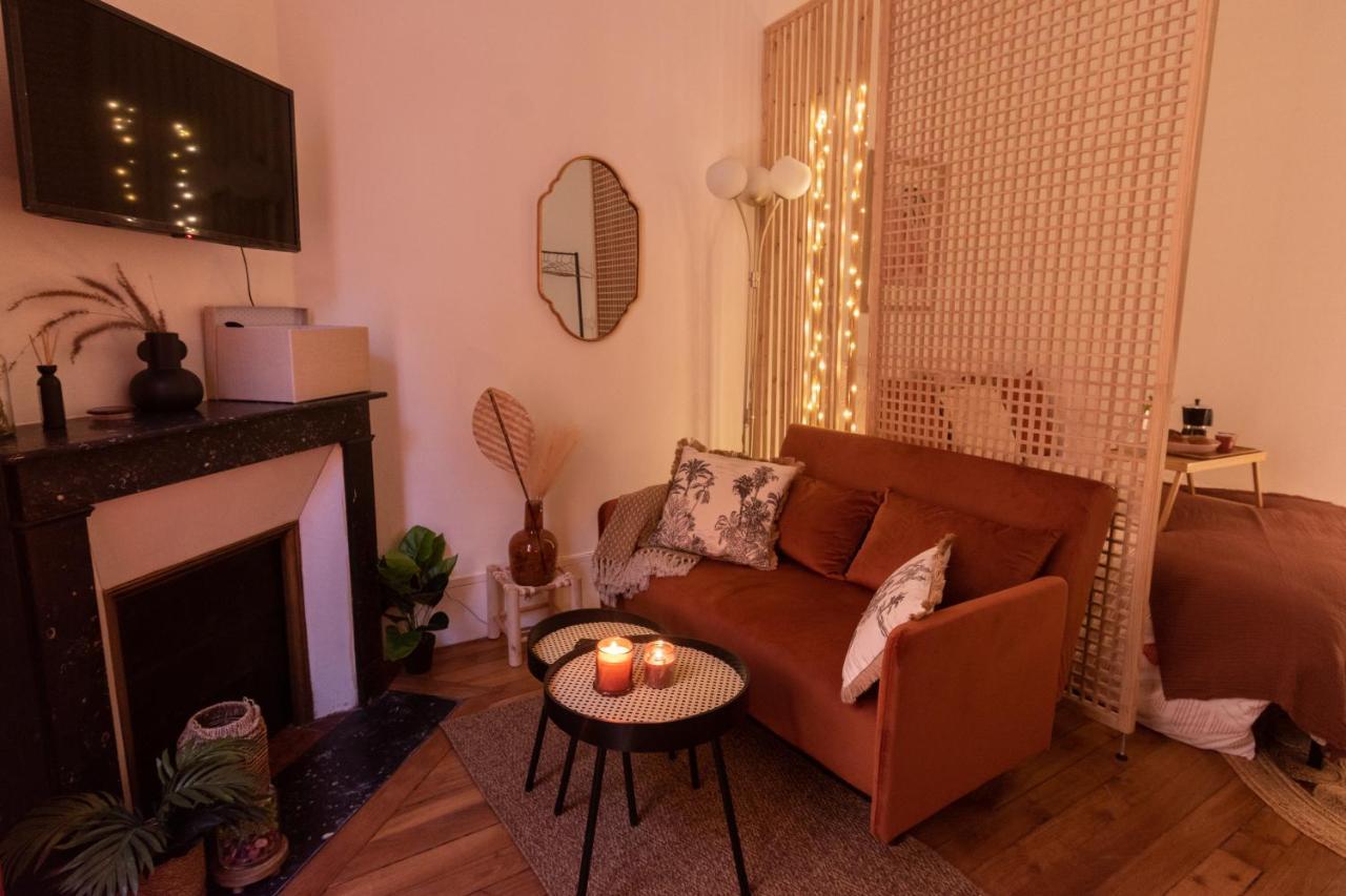 Cosy Et Comfort Studio Equipe A Clichy 5 Min Metro Kültér fotó